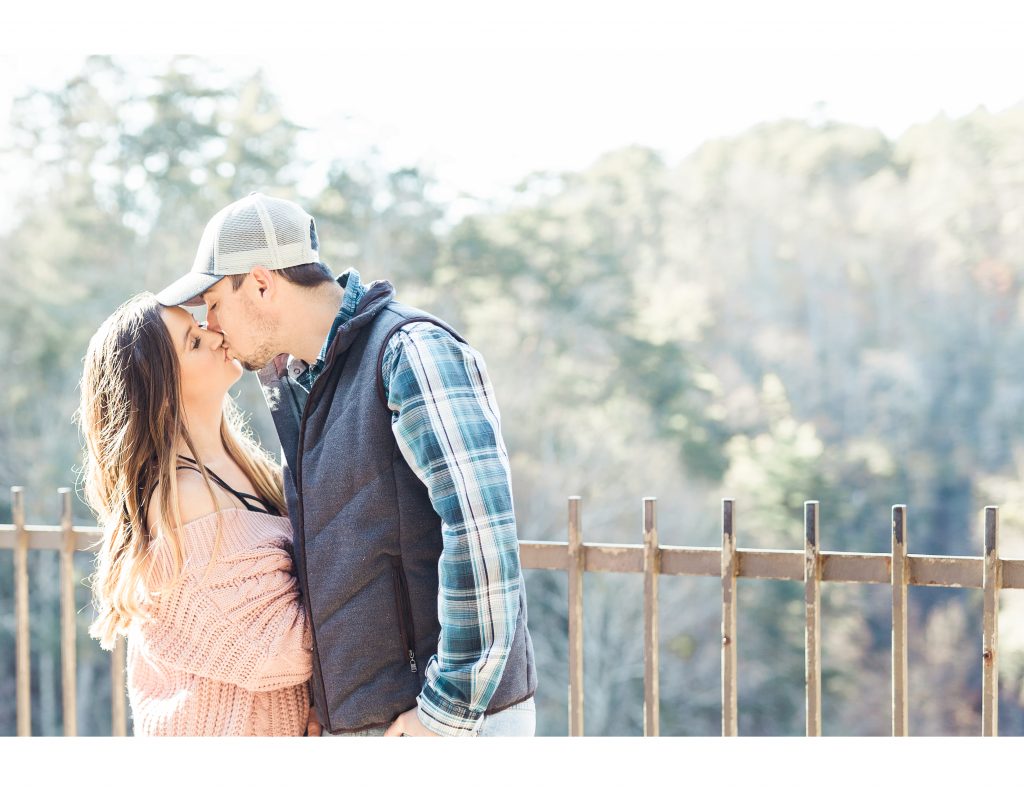 winter engagement session in georgia